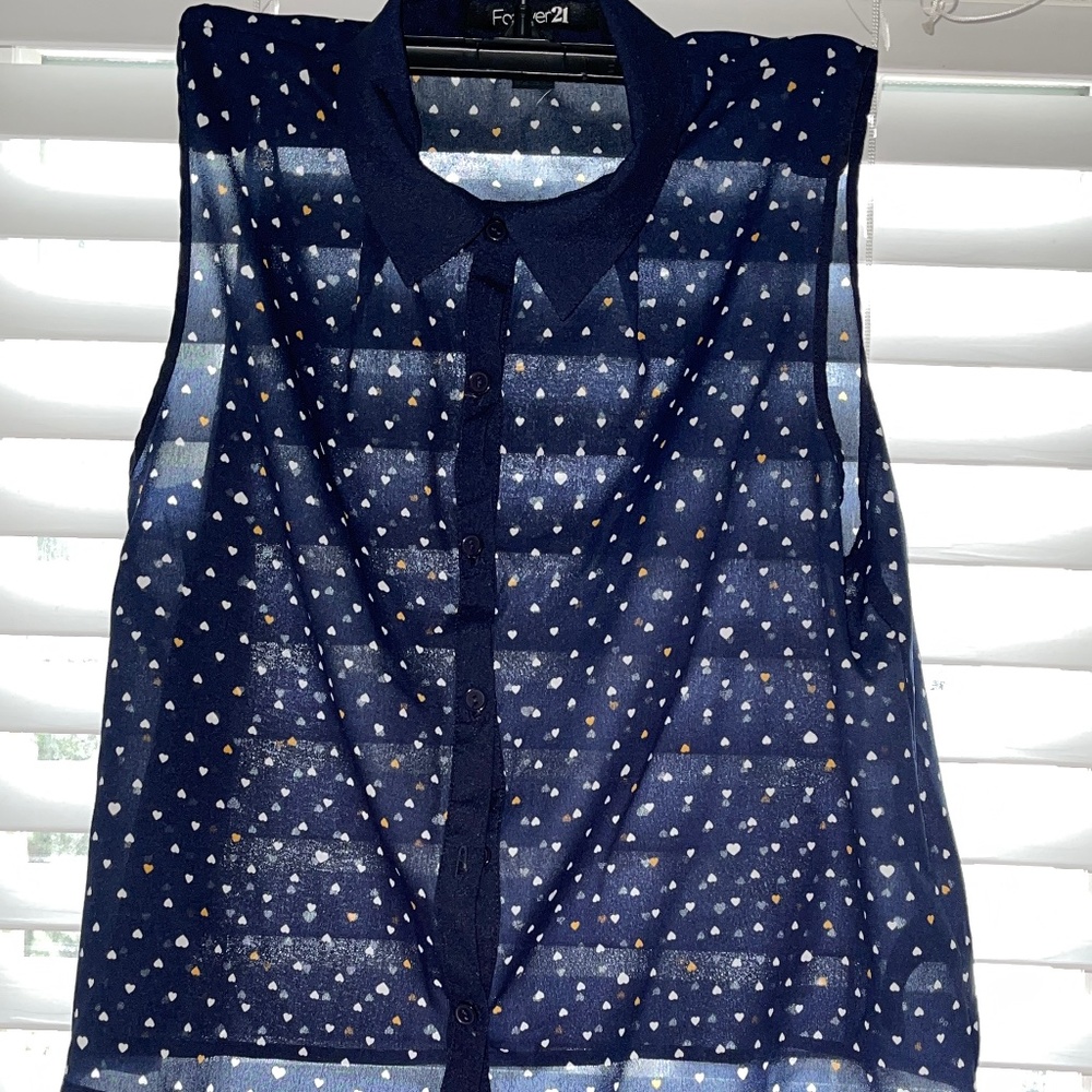 Forever21 crop top heart shirt